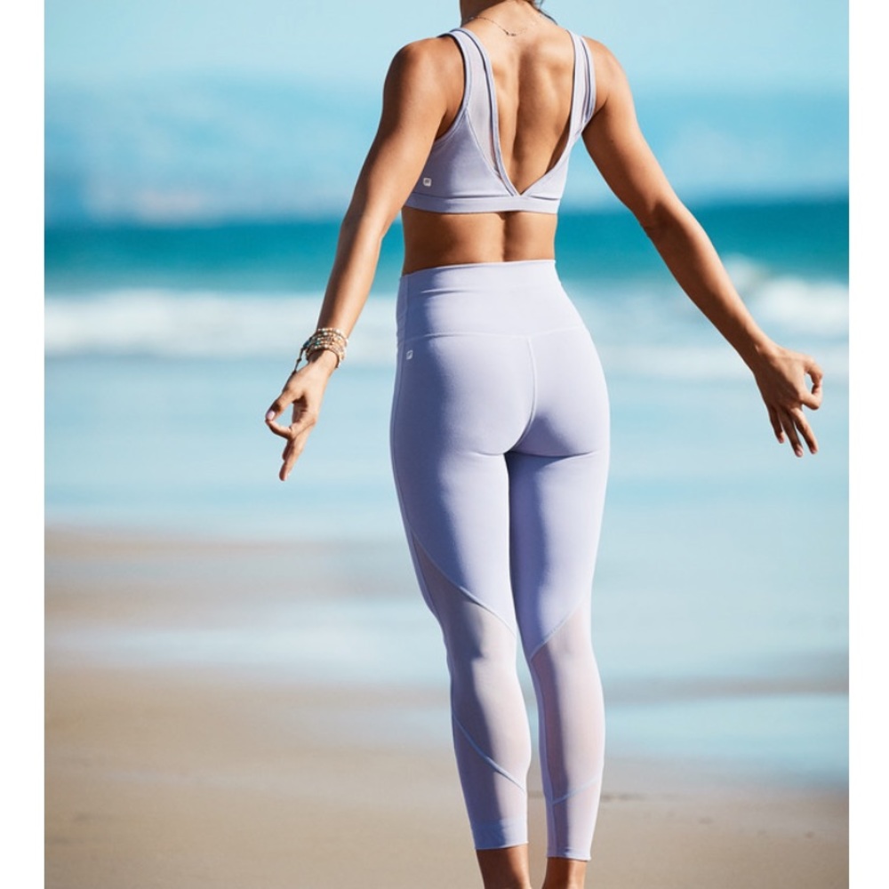 Fabletics lavender workout pants w/ matching bra